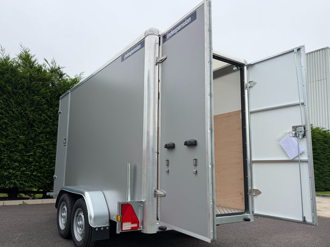 Indespension TAV5H Box Trailer - 2700kg