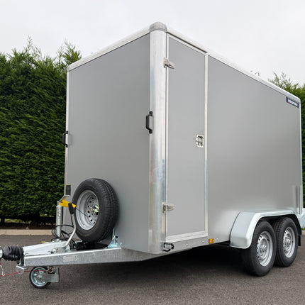 Indespension TAV5H Box Trailer - 2700kg