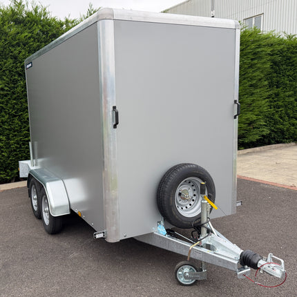 Indespension TAV5H Box Trailer - 2700kg