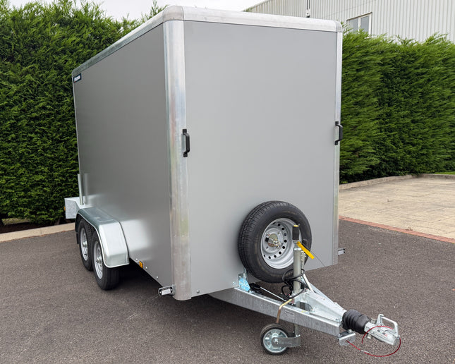 Indespension TAV5H Box Trailer - 2700kg