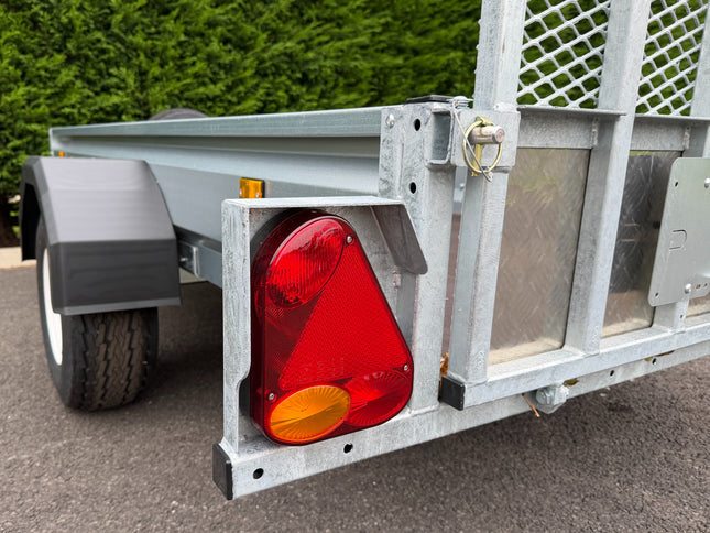 Indespension Unbraked 8' X 4' Single Axle Trailer (Ramptail)