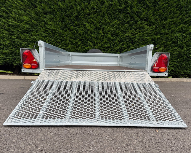 Indespension Unbraked 8' X 4' Single Axle Trailer (Ramptail)