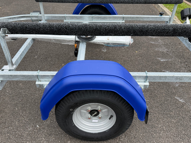 Indespension Coaster 5 - 5m Marine Trailer