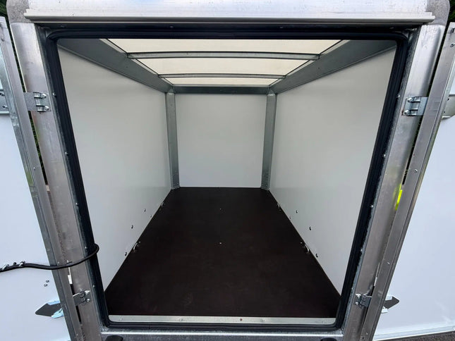 Indespension TAV1 Box Trailer - 750kg