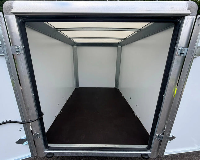 Indespension TAV1 Box Trailer - 750kg