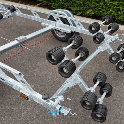 Indespension Roller Coaster 5 - 1300kg Marine Trailer