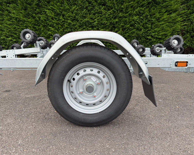 Indespension Roller Coaster 3 - 1100kg Marine Trailer