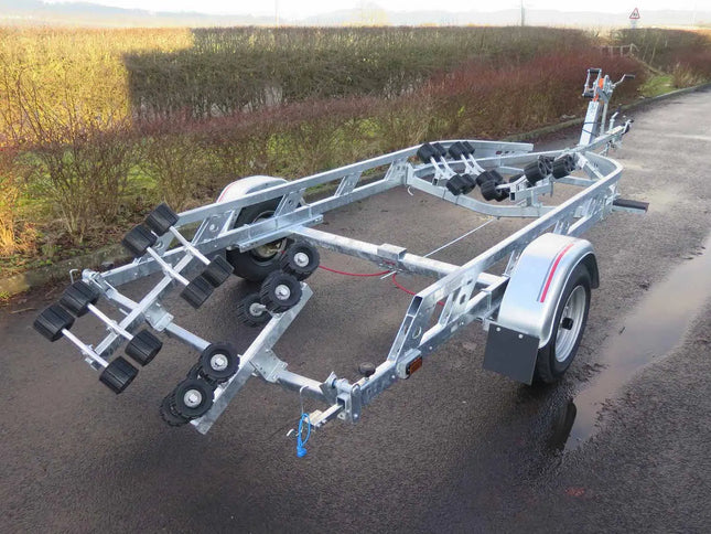 Indespension Roller Coaster 10 - 1650kg Marine Trailer