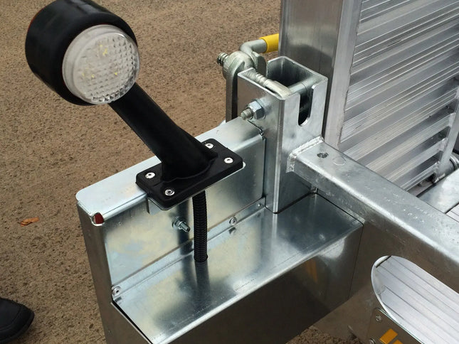 Indespension Alumax 10' x 5'7" Plant Trailer - 3500kg