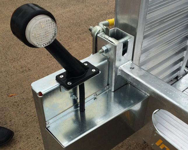 Indespension Alumax 10' x 5'7" Plant Trailer - 3500kg