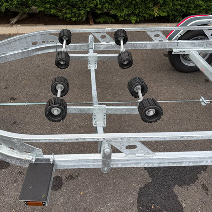 Indespension Roller Coaster 5 - 1300kg Marine Trailer