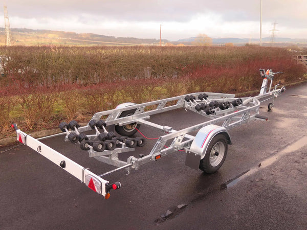 Indespension Roller Coaster 10 - 1650kg Marine Trailer