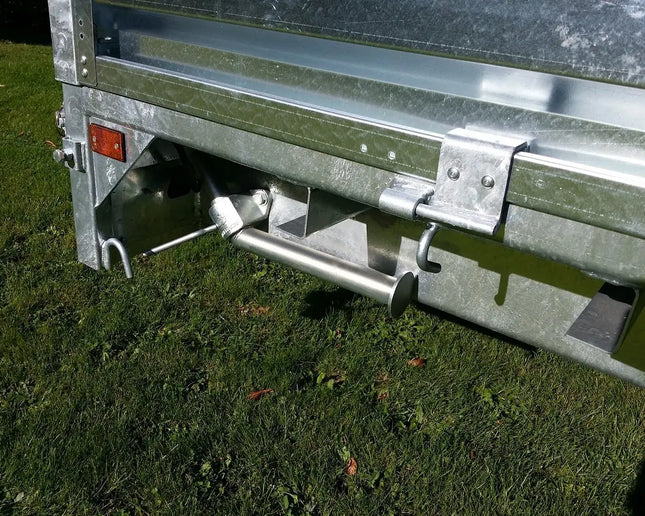Indespension Braked 16' x 6'6" Triple Axle Flatbed Trailer