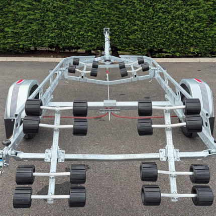 Indespension Roller Coaster 5 - 1300kg Marine Trailer